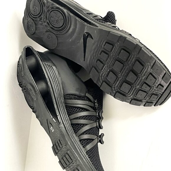 NIKE Shox sneakers Men's gravity shoes Black sneakers size 9 - Picture 12 of 12